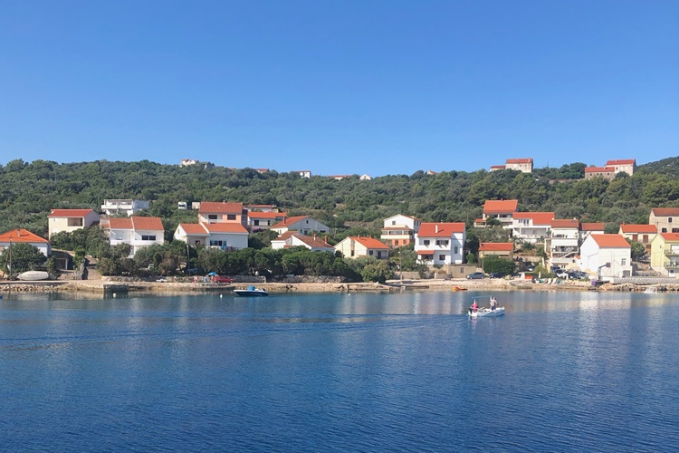 iz-croatia-place-water